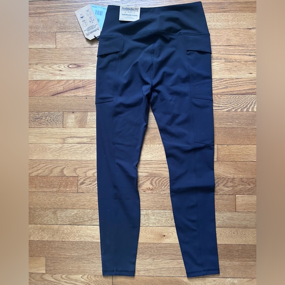 Avalanche Women’s Black Compression Leggings - Size M - NEW WITH TAGS - Picture 7 of 8